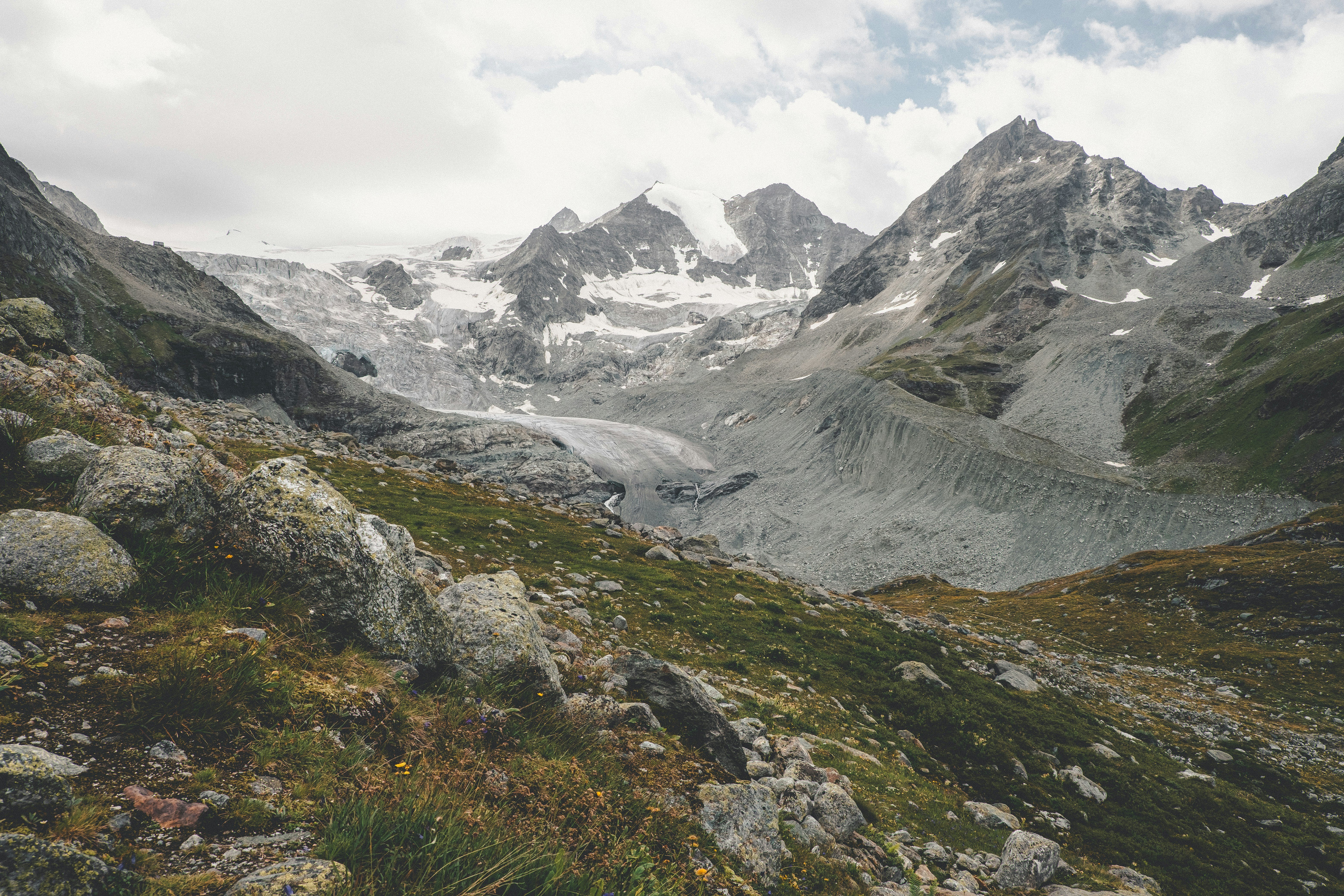Simon maisch Zazv9b6bZjM unsplash